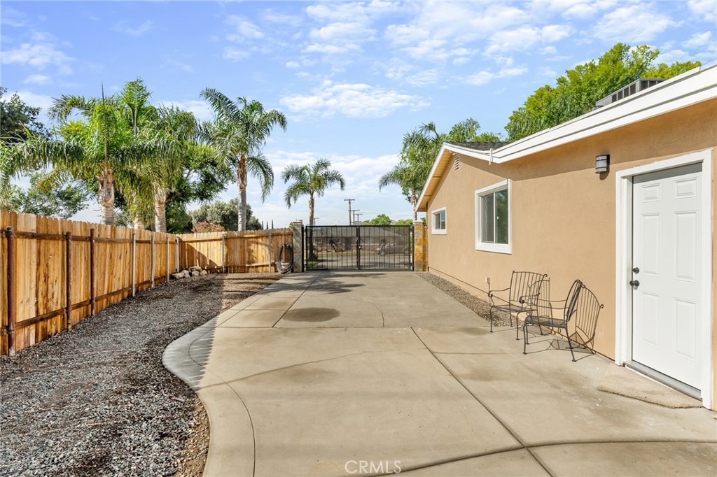 604 Sequoia Street Property Photo 37