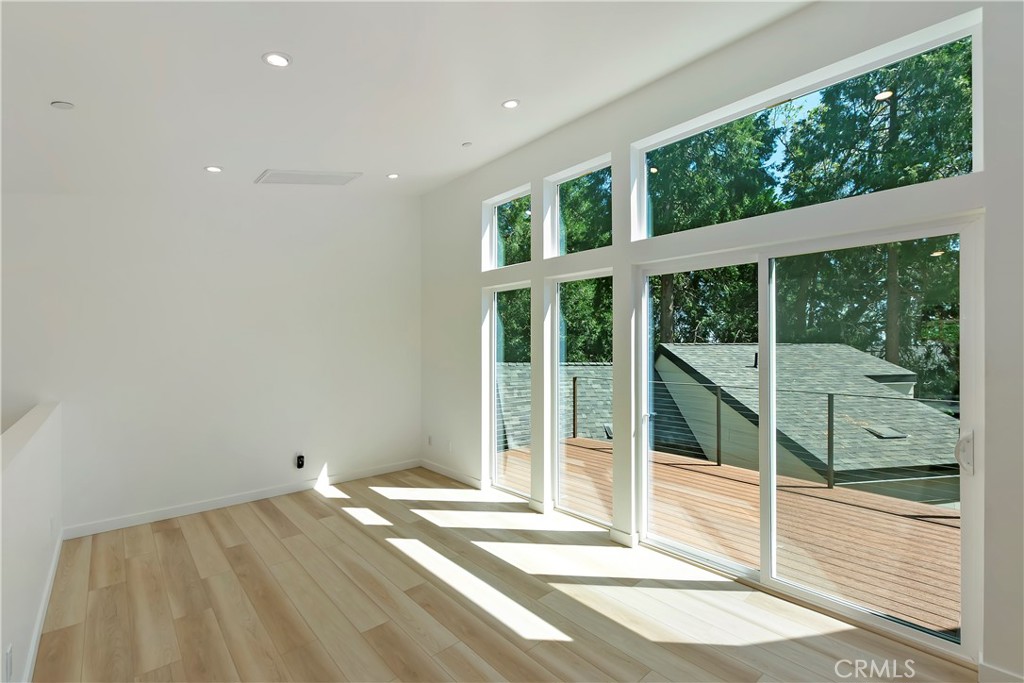441 Oriole Drive 1 Property Photo 3