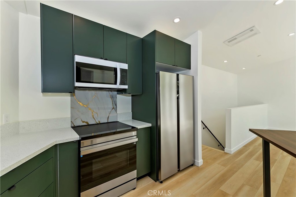 441 Oriole Drive 1 Property Photo 15