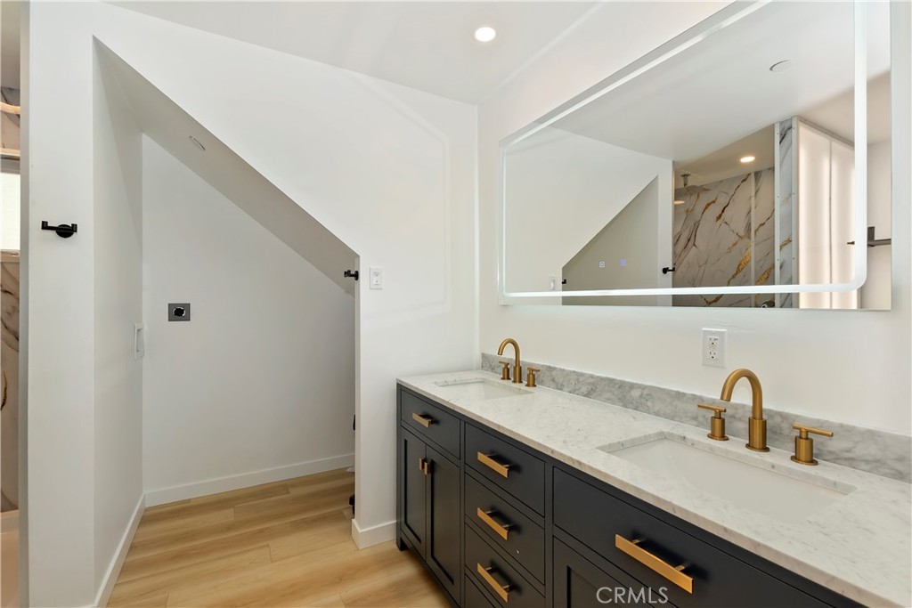 441 Oriole Drive 1 Property Photo 27