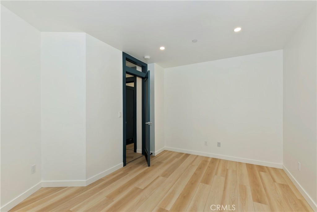 441 Oriole Drive 1 Property Photo 31