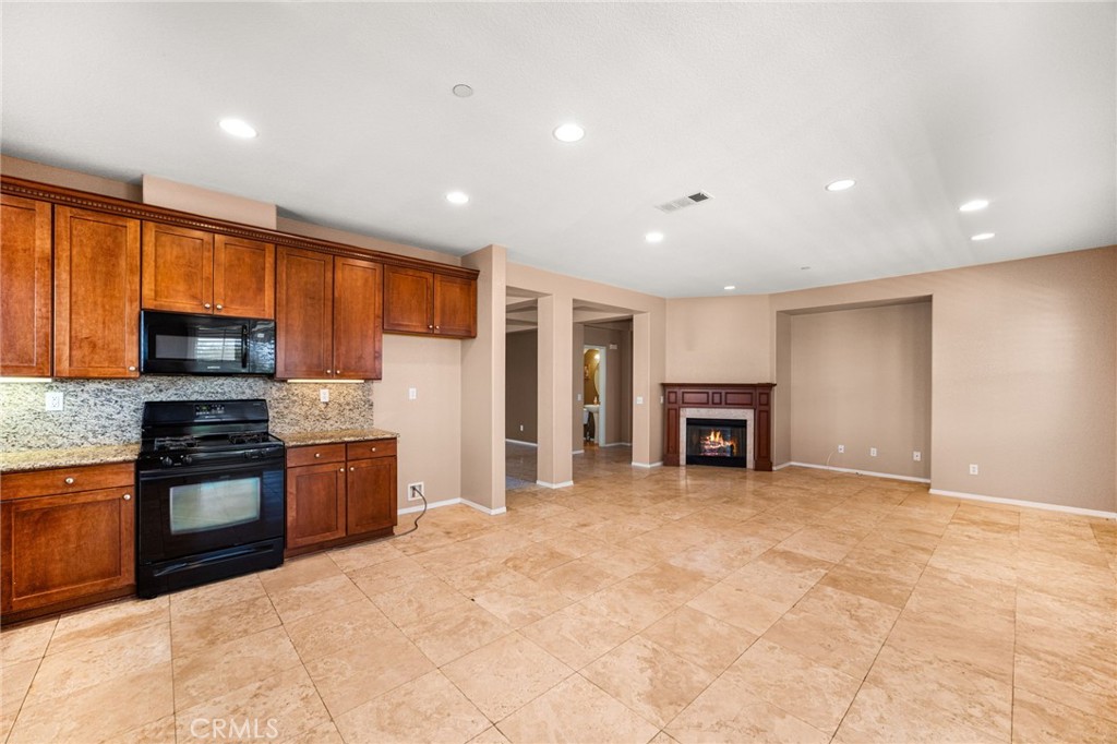 1909 Crystal Cove Court Property Photo 13