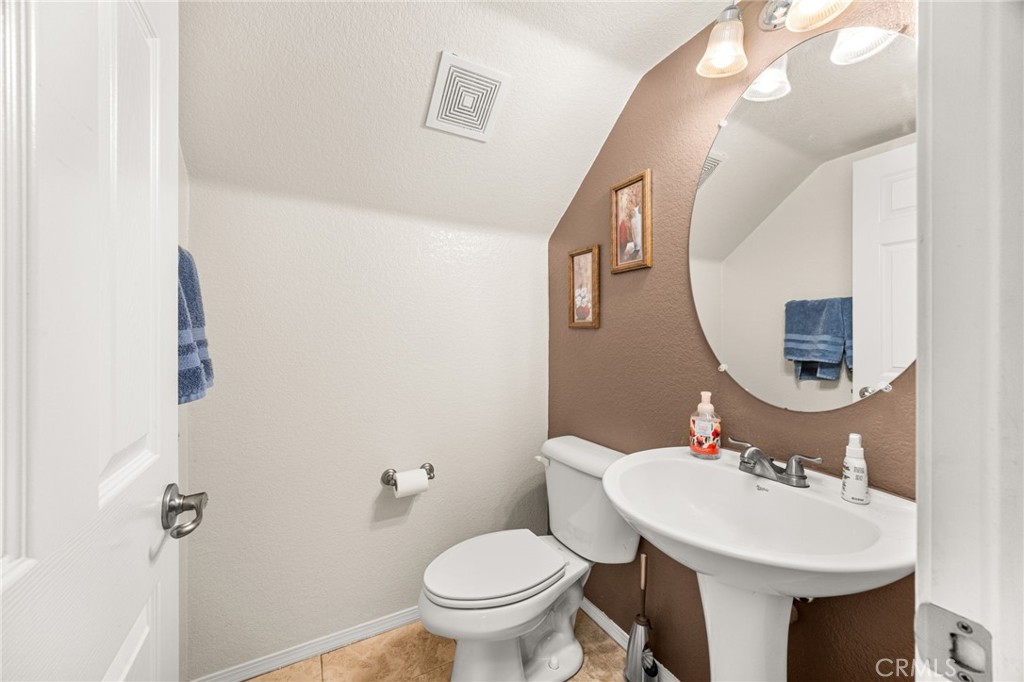1909 Crystal Cove Court Property Photo 16