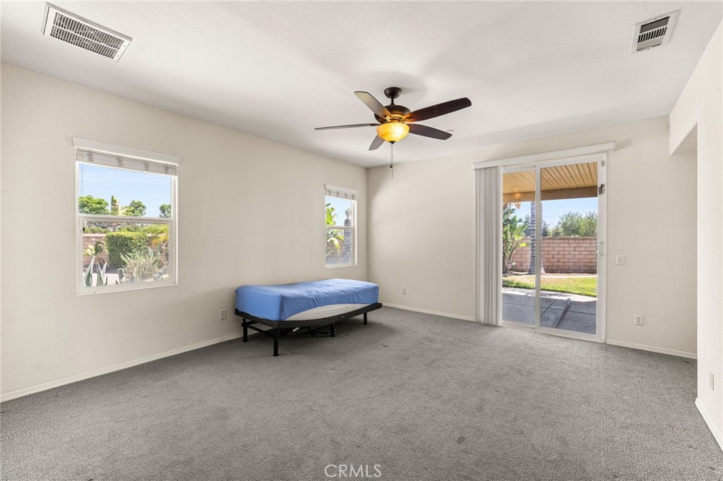 1909 Crystal Cove Court Property Photo 17