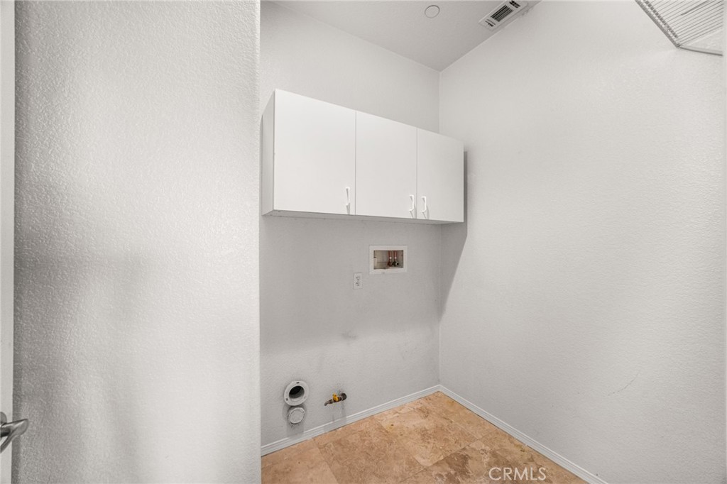 1909 Crystal Cove Court Property Photo 25