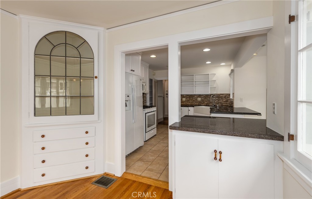 625 Alvarado Street Property Photo 10