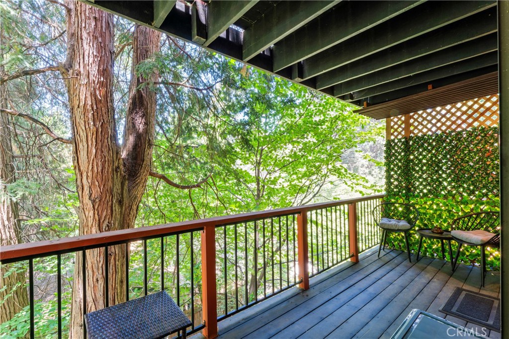 760 Lake Drive Property Photo 32