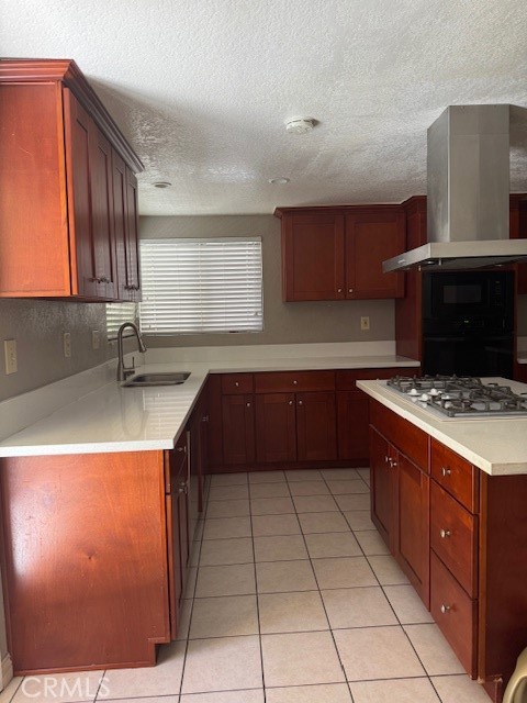 10198 Saddlehill Property Photo 2