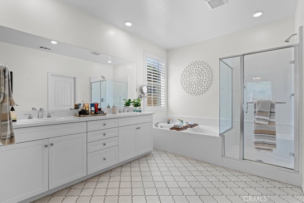 3937 Scarlet Oak Court Property Photo 18