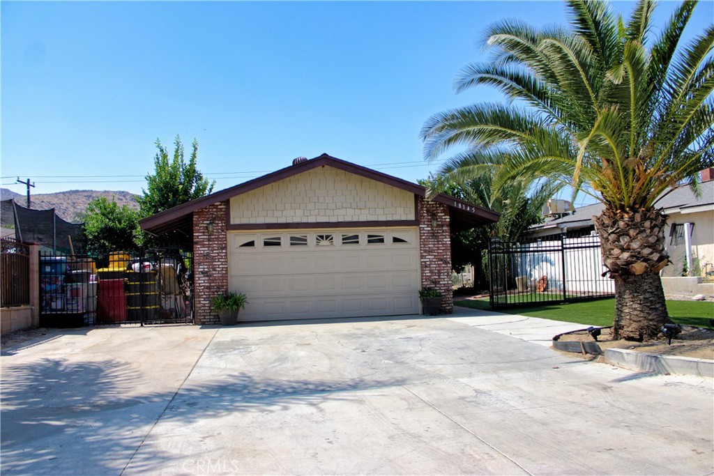 18145 10th Street Property Photo 1
