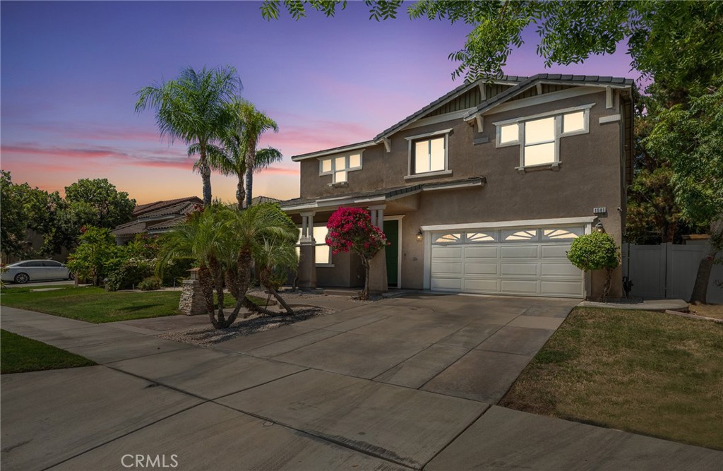 1581 Margit Street Property Photo 2