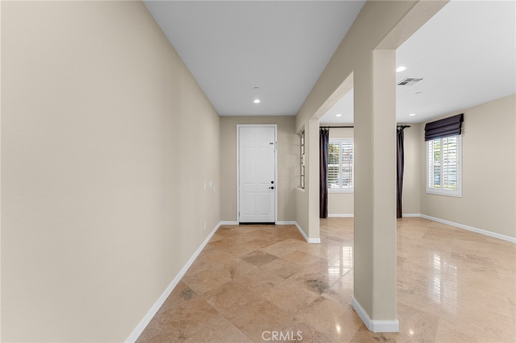 1581 Margit Street Property Photo 9
