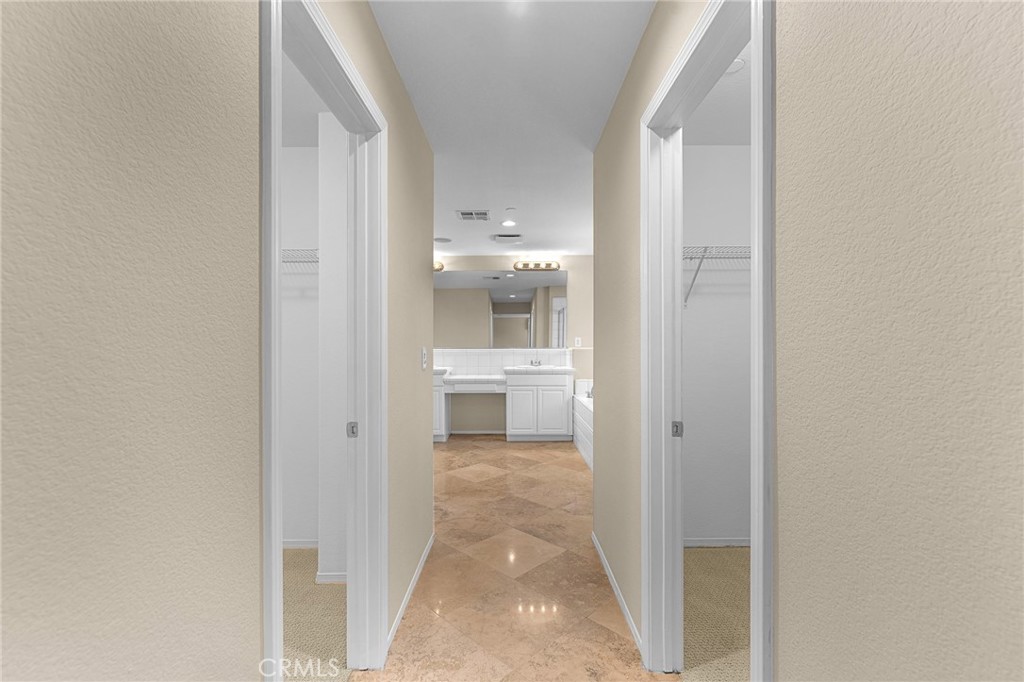 1581 Margit Street Property Photo 23