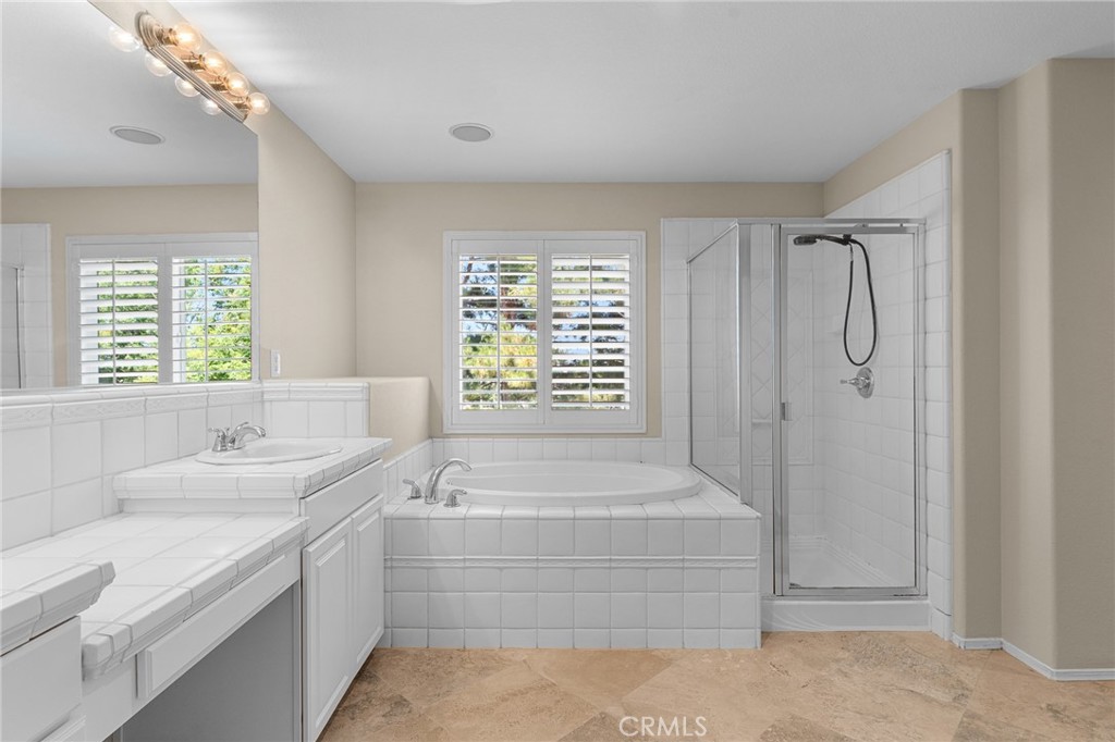 1581 Margit Street Property Photo 26