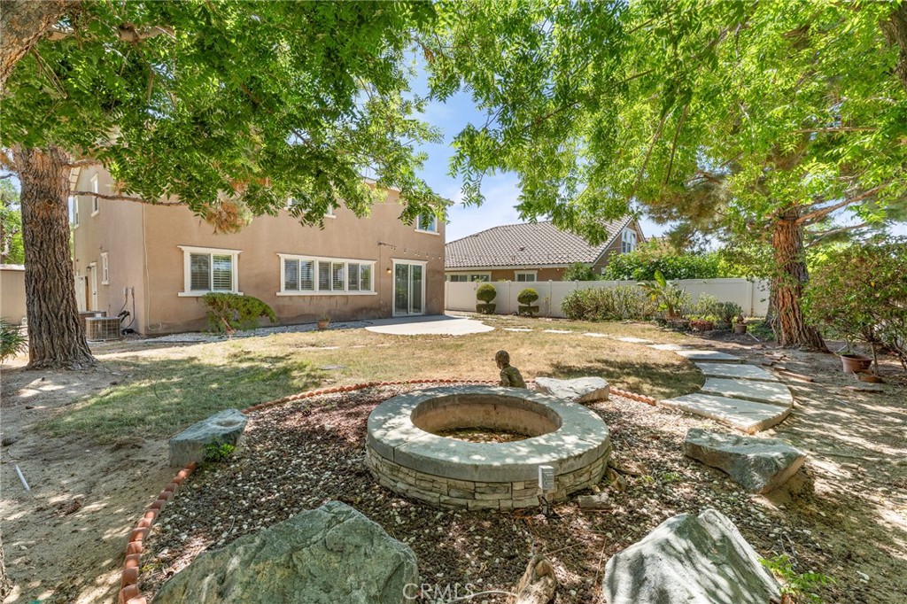 1581 Margit Street Property Photo 32