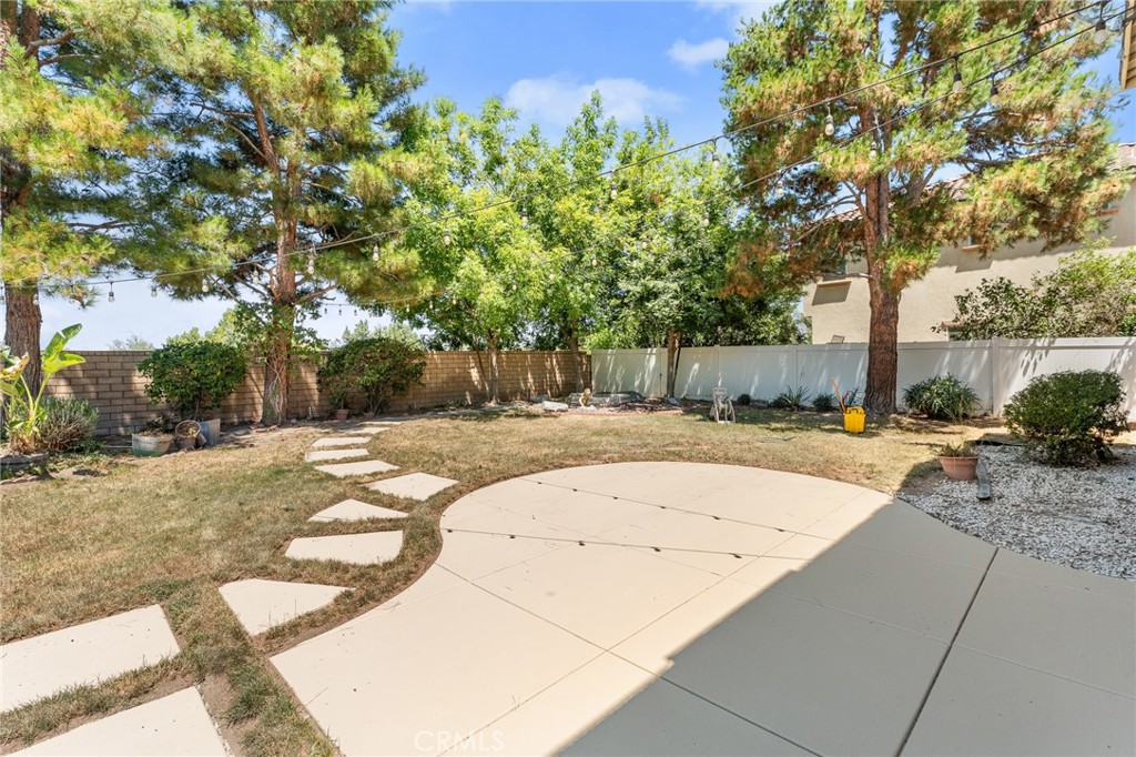 1581 Margit Street Property Photo 33