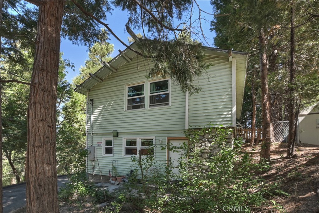 24891 Felsen Drive Property Photo 33