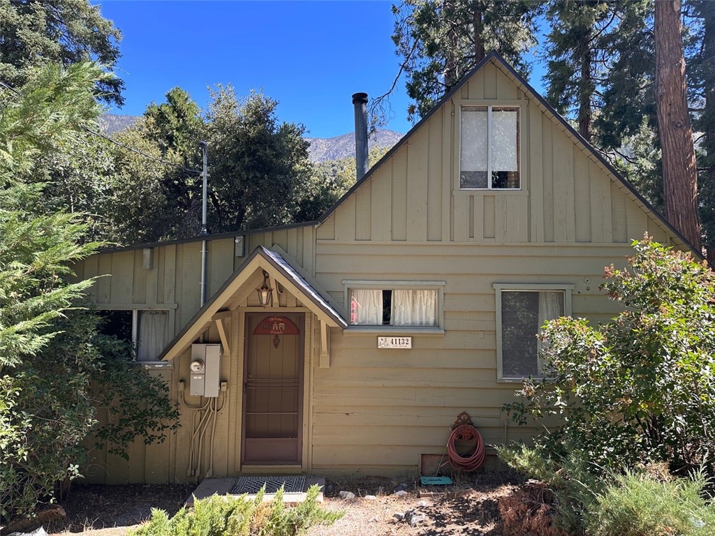 41132 Oak Drive Property Photo 1