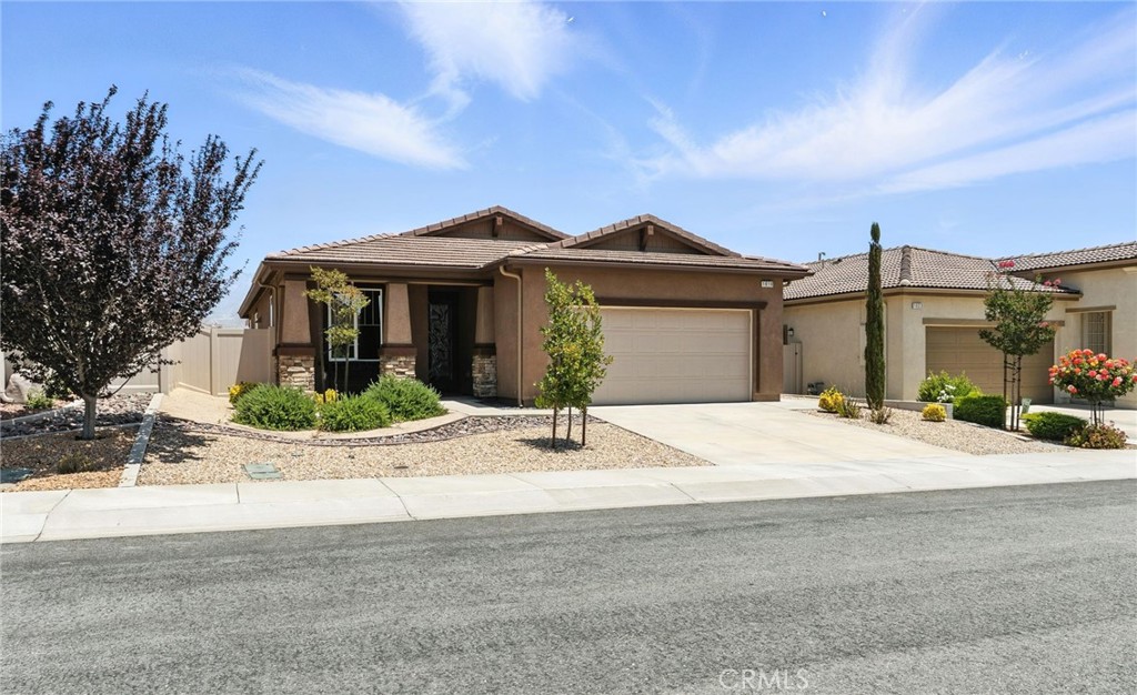 1616 Rosemary Property Photo 2