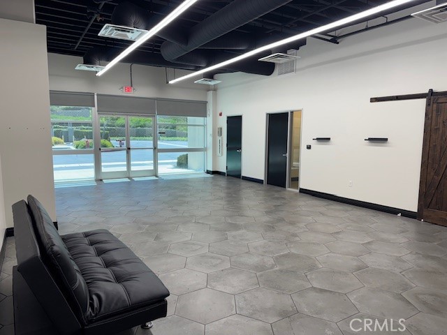 27383 Via Industria J2 Property Photo 4