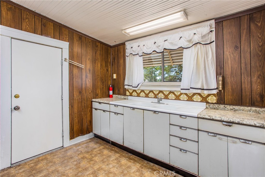 559 Edgar Avenue A2-282 Property Photo 23
