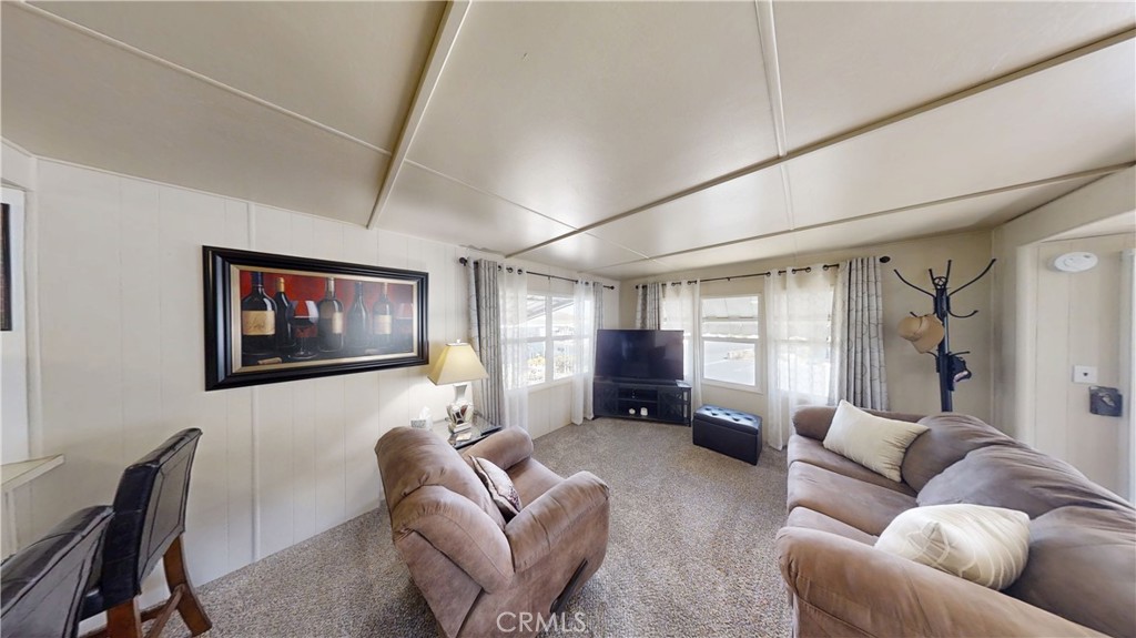 10675 Bryant Street 61 Property Photo 6