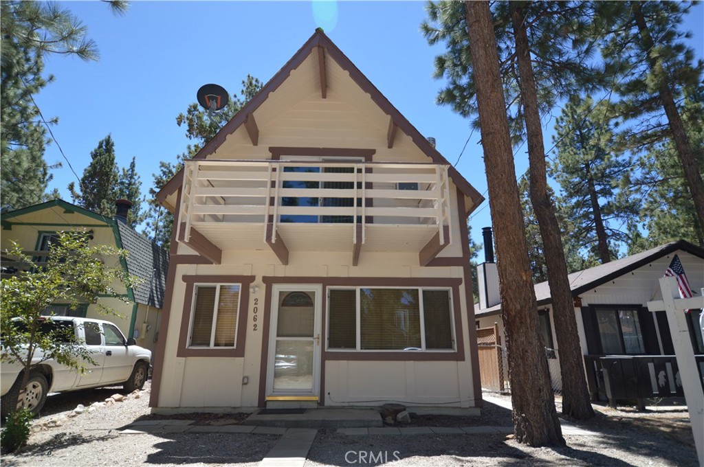 2062 9TH Lane Property Photo 1