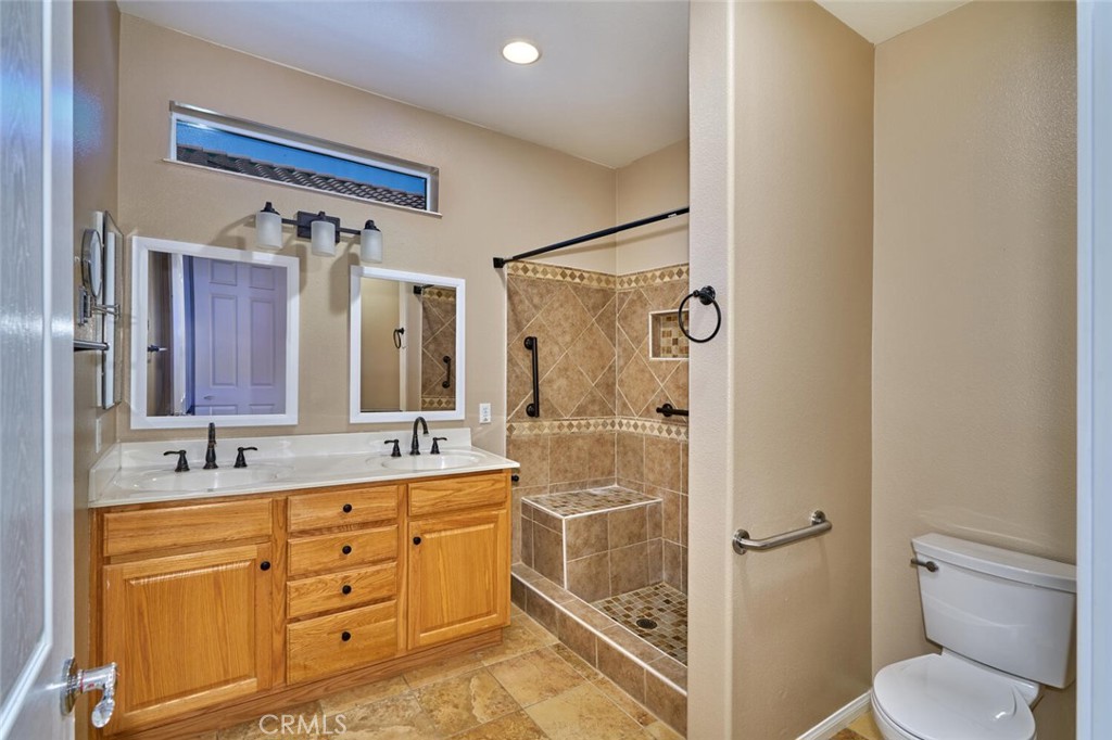 1660 Snowberry Road Property Photo 16