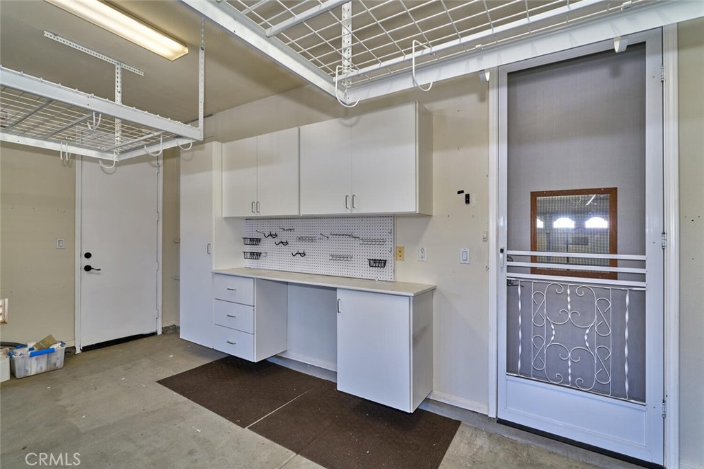 1660 Snowberry Road Property Photo 23