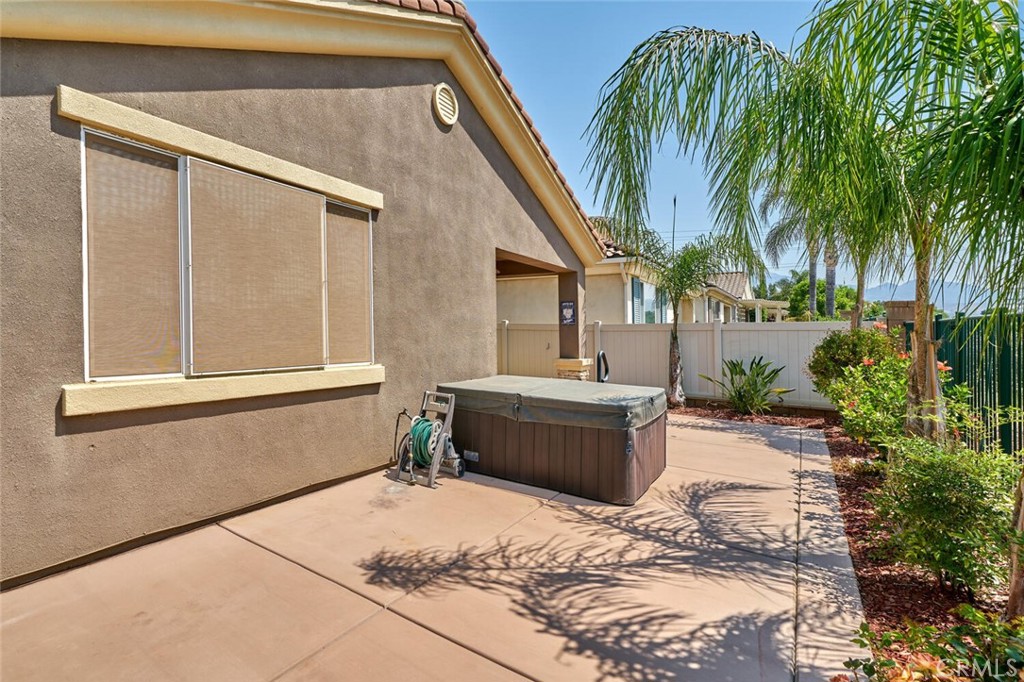 1660 Snowberry Road Property Photo 30