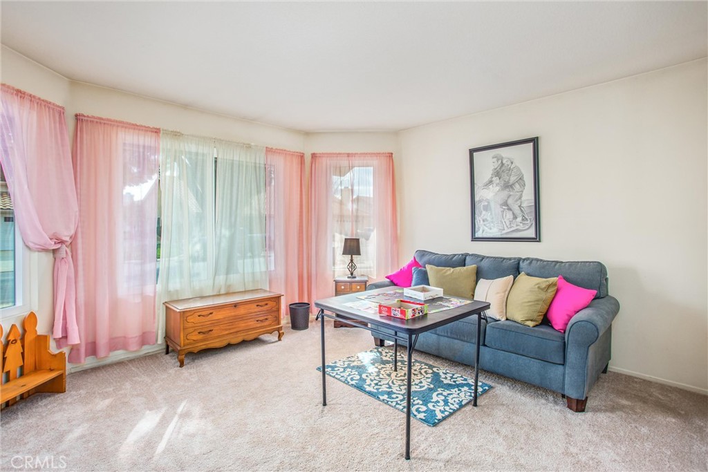 6287 Tuckaway Avenue Property Photo 18