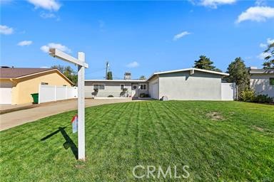 1292 N California Avenue Property Photo 1