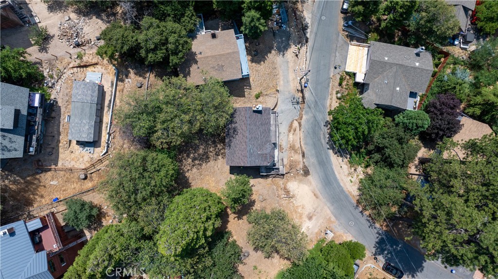 23930 Zuger Drive Property Photo 7