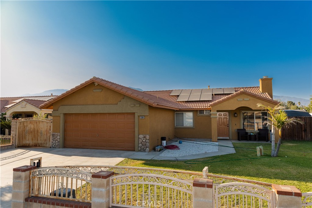 13868 Lexus Lane Property Photo 1