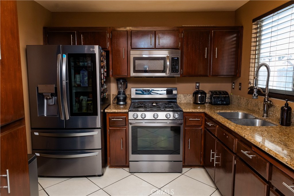13868 Lexus Lane Property Photo 14