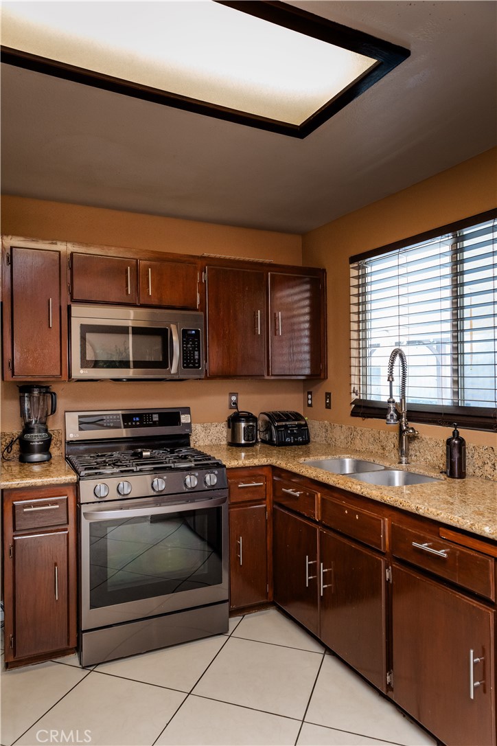 13868 Lexus Lane Property Photo 15