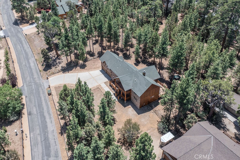 625 Cedar Glen Drive Property Photo 4