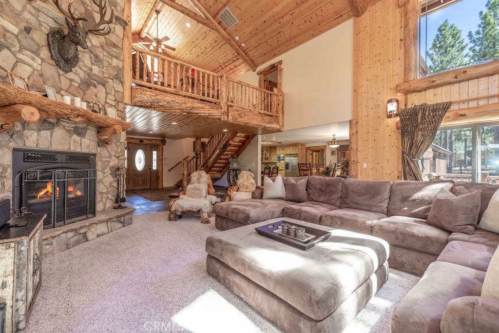 625 Cedar Glen Drive Property Photo 10