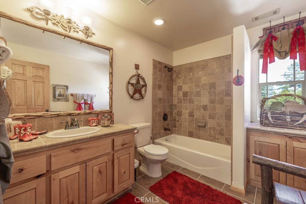 625 Cedar Glen Drive Property Photo 28