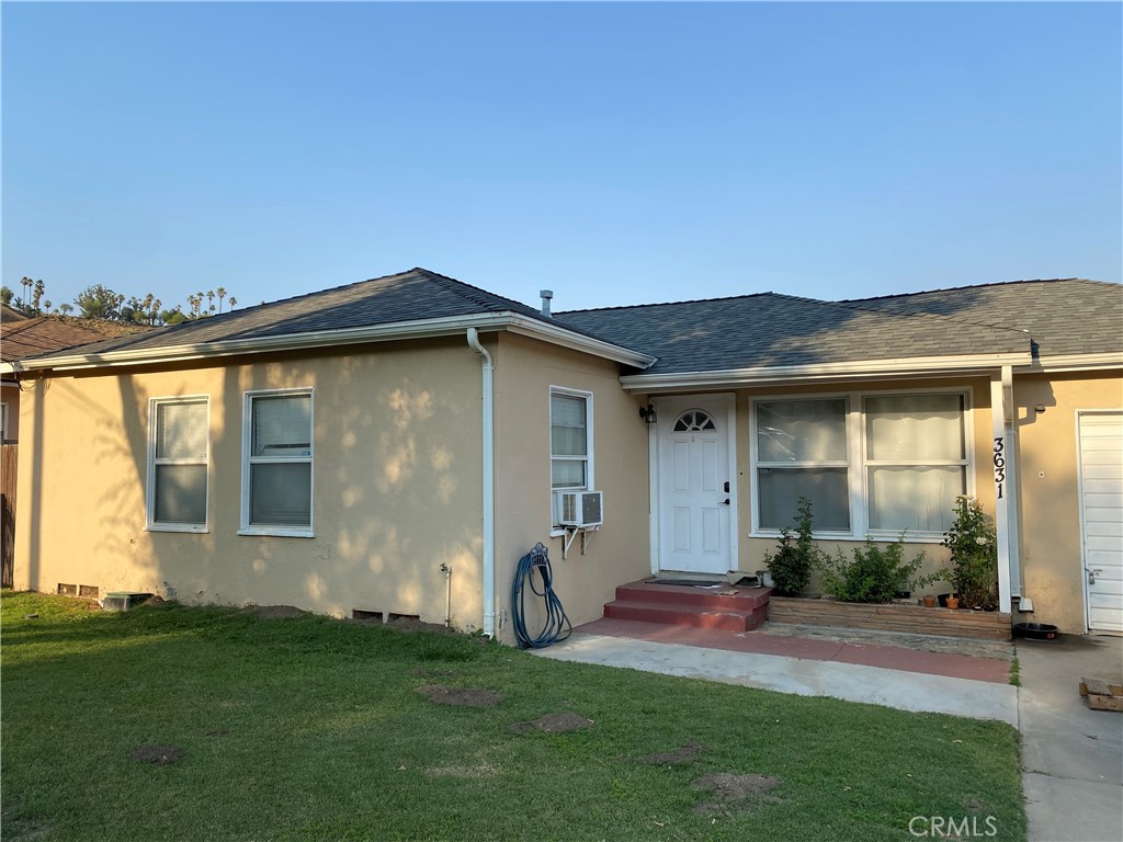 3631 N G Street Property Photo 2