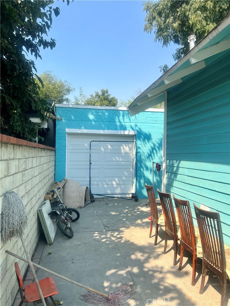 1354 N Arrowhead Avenue Property Photo 3