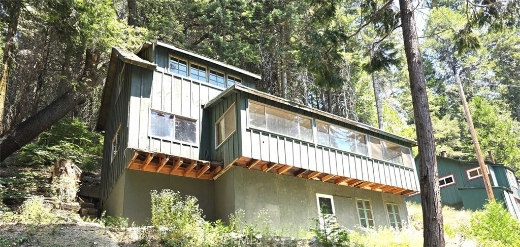 435 Blue Jay Canyon Road Property Photo 3