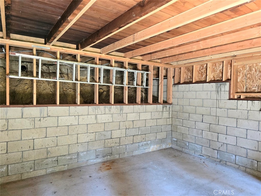 435 Blue Jay Canyon Road Property Photo 4