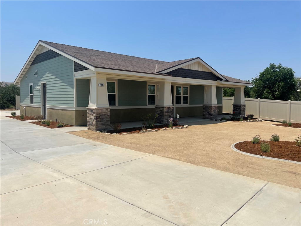 27045 Citrus Avenue Property Photo 2