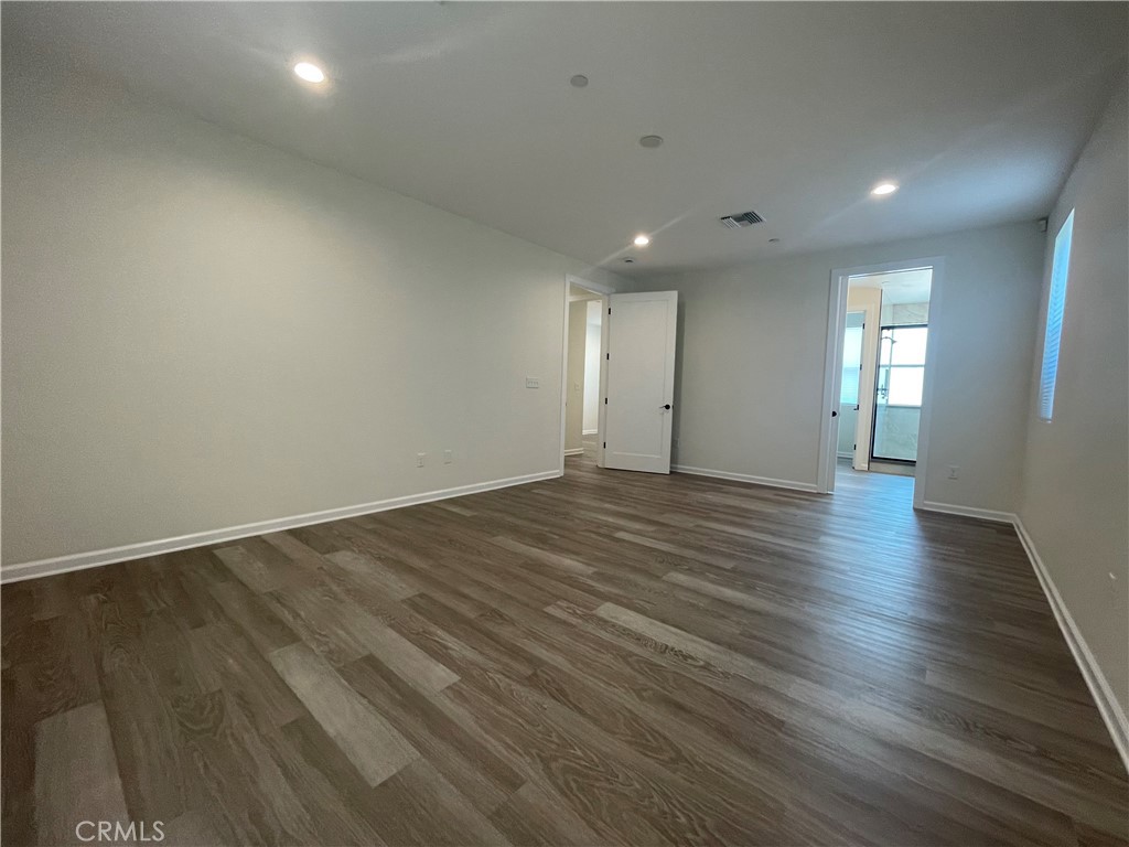 27045 Citrus Avenue Property Photo 7