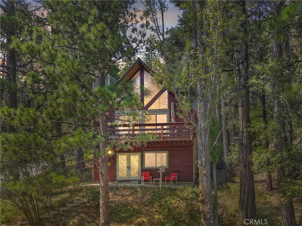 27380 Oakwood Drive Property Photo 2