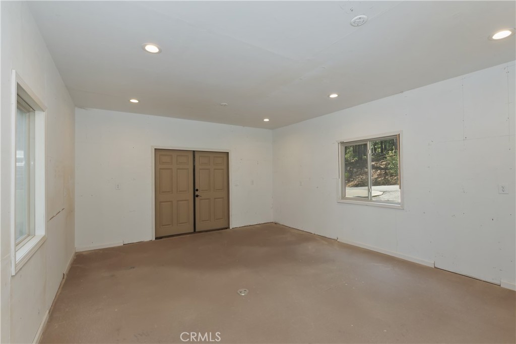 27380 Oakwood Drive Property Photo 38