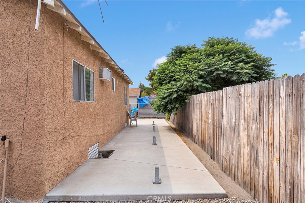 1317 Clay Street Property Photo 27