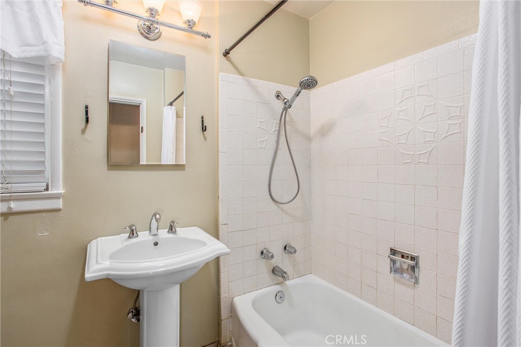 961 Orange Avenue Property Photo 20