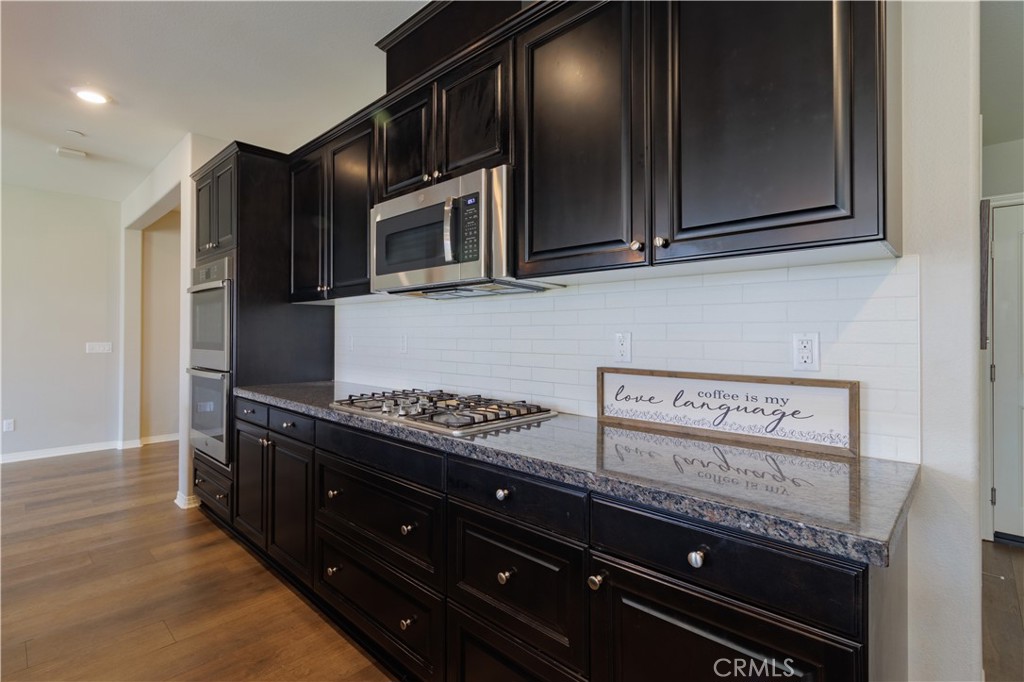 16034 Ulysses Lane Property Photo 9